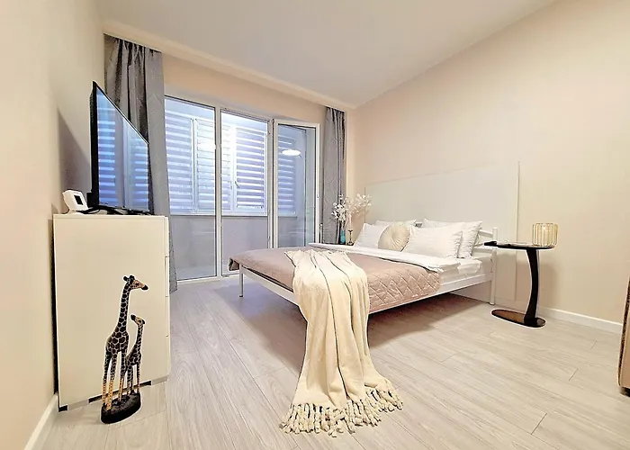 Белосніжне Ліжечко. Мережа Alex Apartments. Безконтакнте Заселення Цілодобово