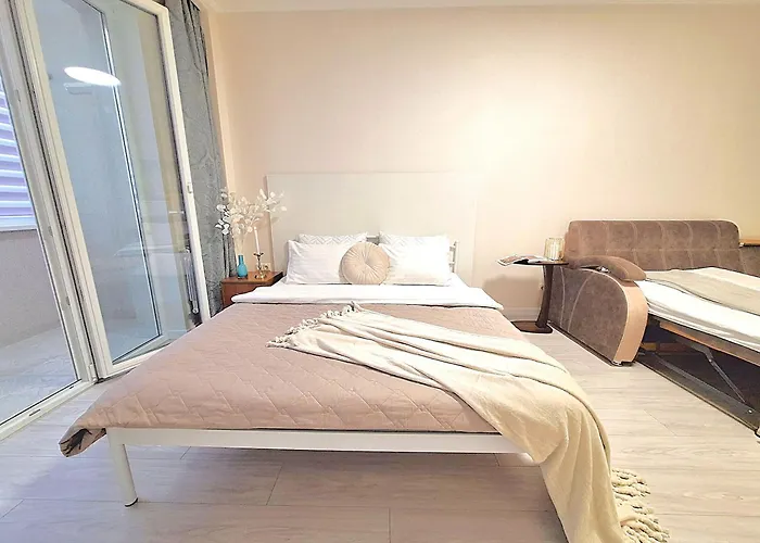 Белосніжне Ліжечко. Мережа Alex Apartments. Безконтакнте Заселення Цілодобово